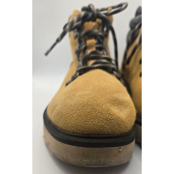 Sorel Women's Hi-Line Hiker Boot Size US 7.5 Pre-owned - Picture 4 of 13